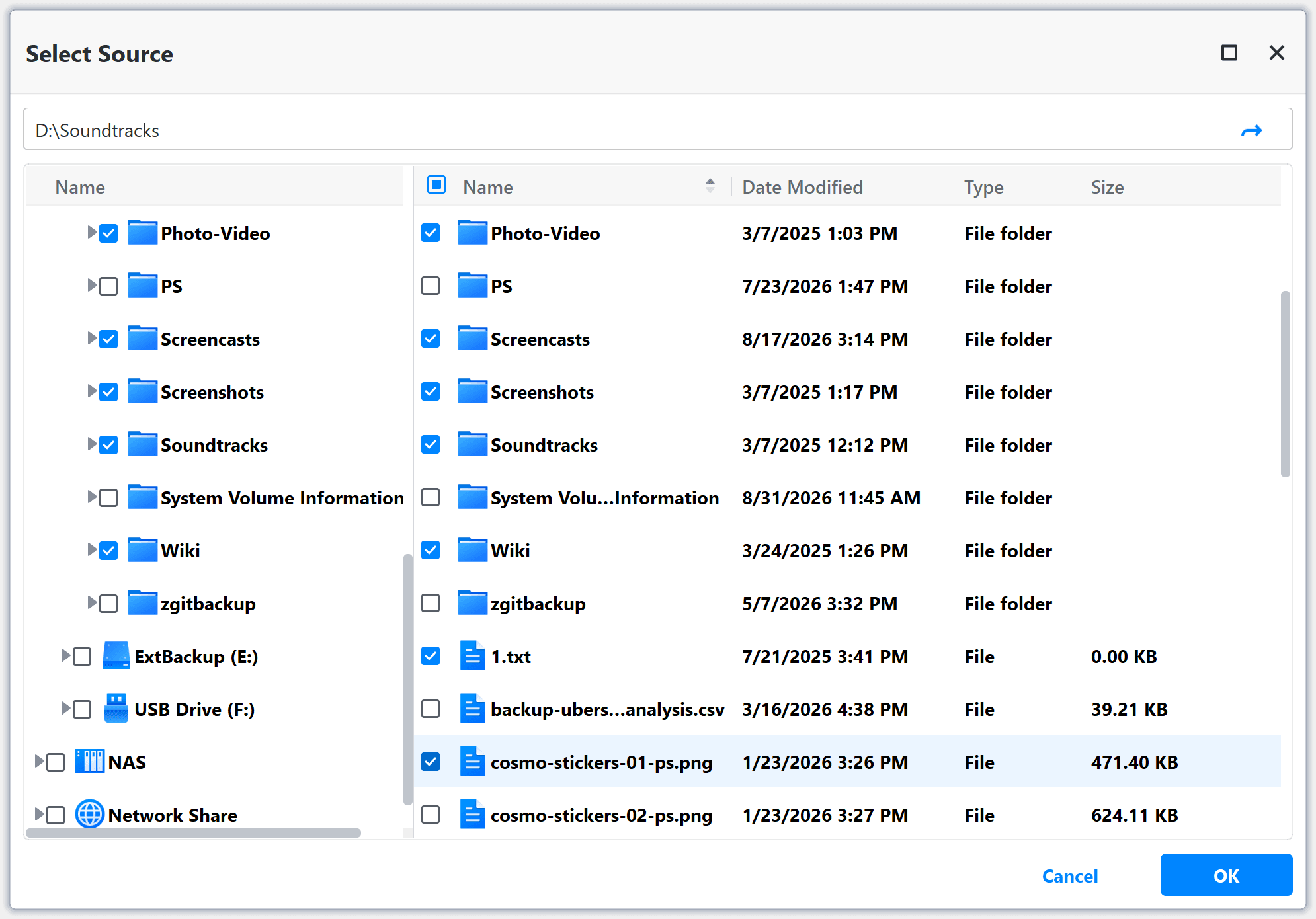 Selecting folders and files for backup in AOMEI Backupper.