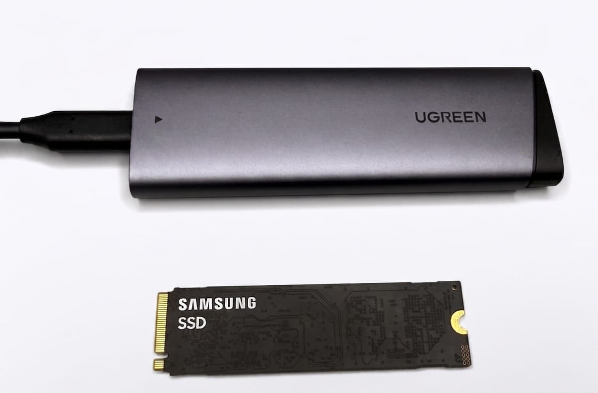 Samsung NVMe SSD and Ugreen external enclosure used for PC transfer